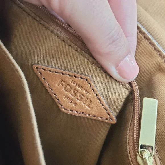 Hand Painted Leather FOSSIL Crossbody Bag - Picture 5 of 8